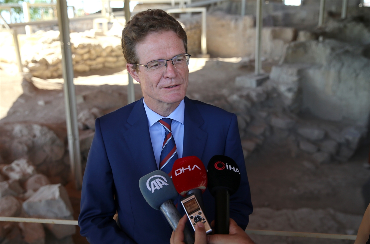 AB Büyükelçisi Nikolaus Meyer-Landrut, Malatya'da Arslantepe Höyüğü'nü ziyaret etti: