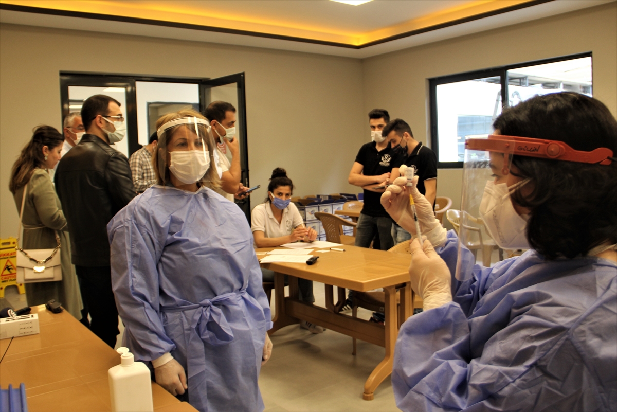 Sinop'ta organize sanayi bölgesinde çalışanlara Kovid-19 aşısı yapıldı