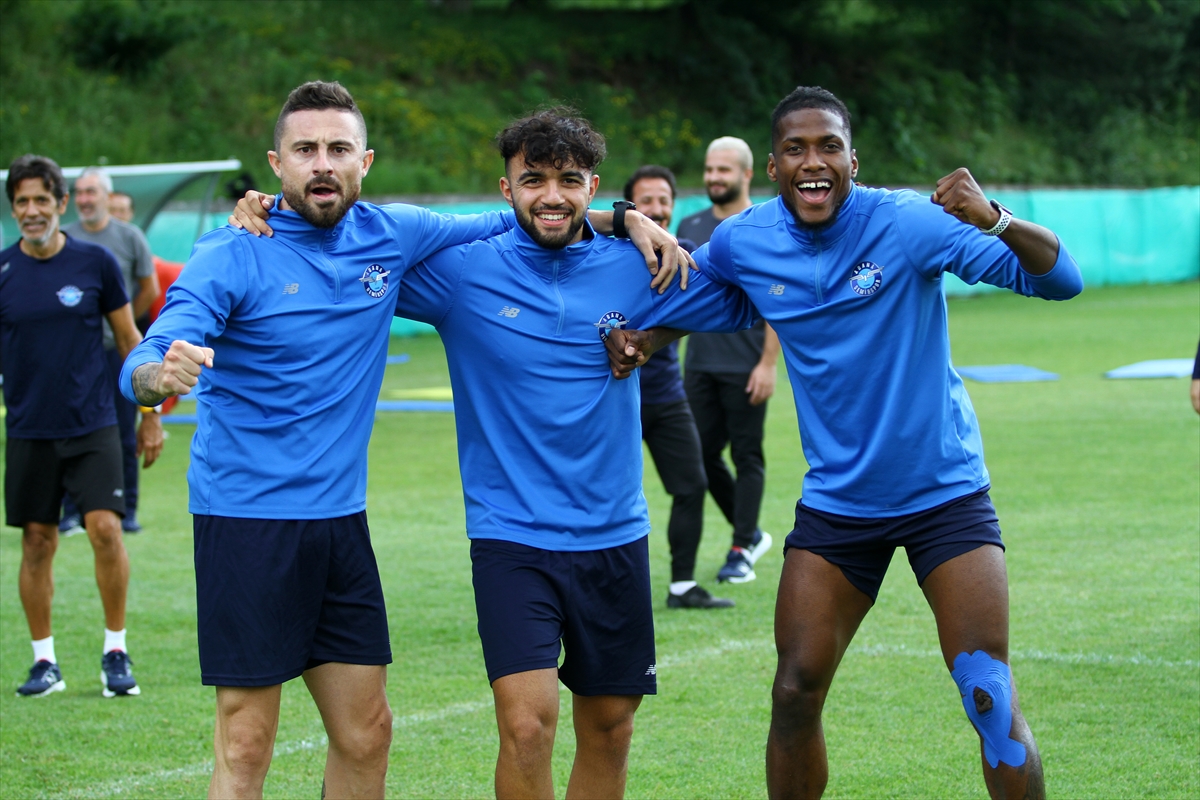 Adana Demirspor'un Bolu kampı sürüyor