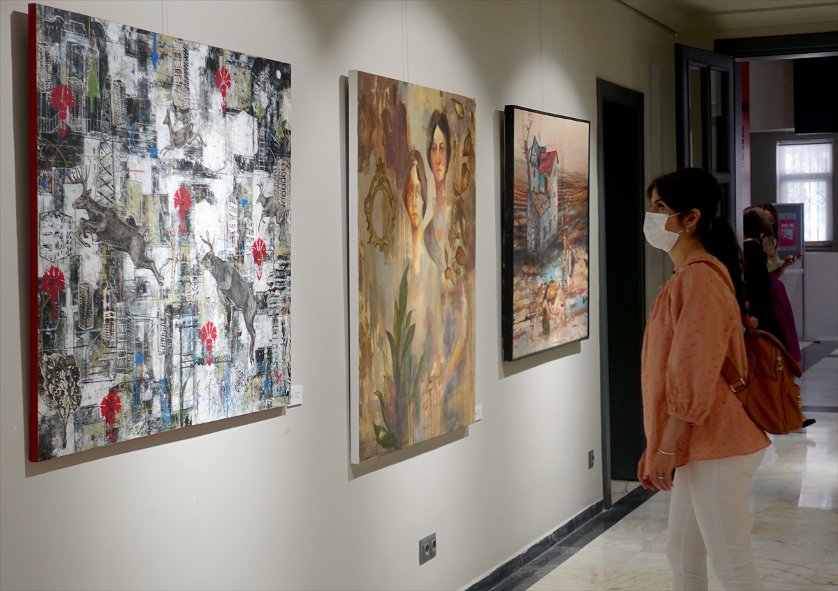 “Anadolu'dan İstanbul'a Yeni Nesil Sanat” sergisi Tarık Zafer Turaya Kültür Merkezi'nde açıldı