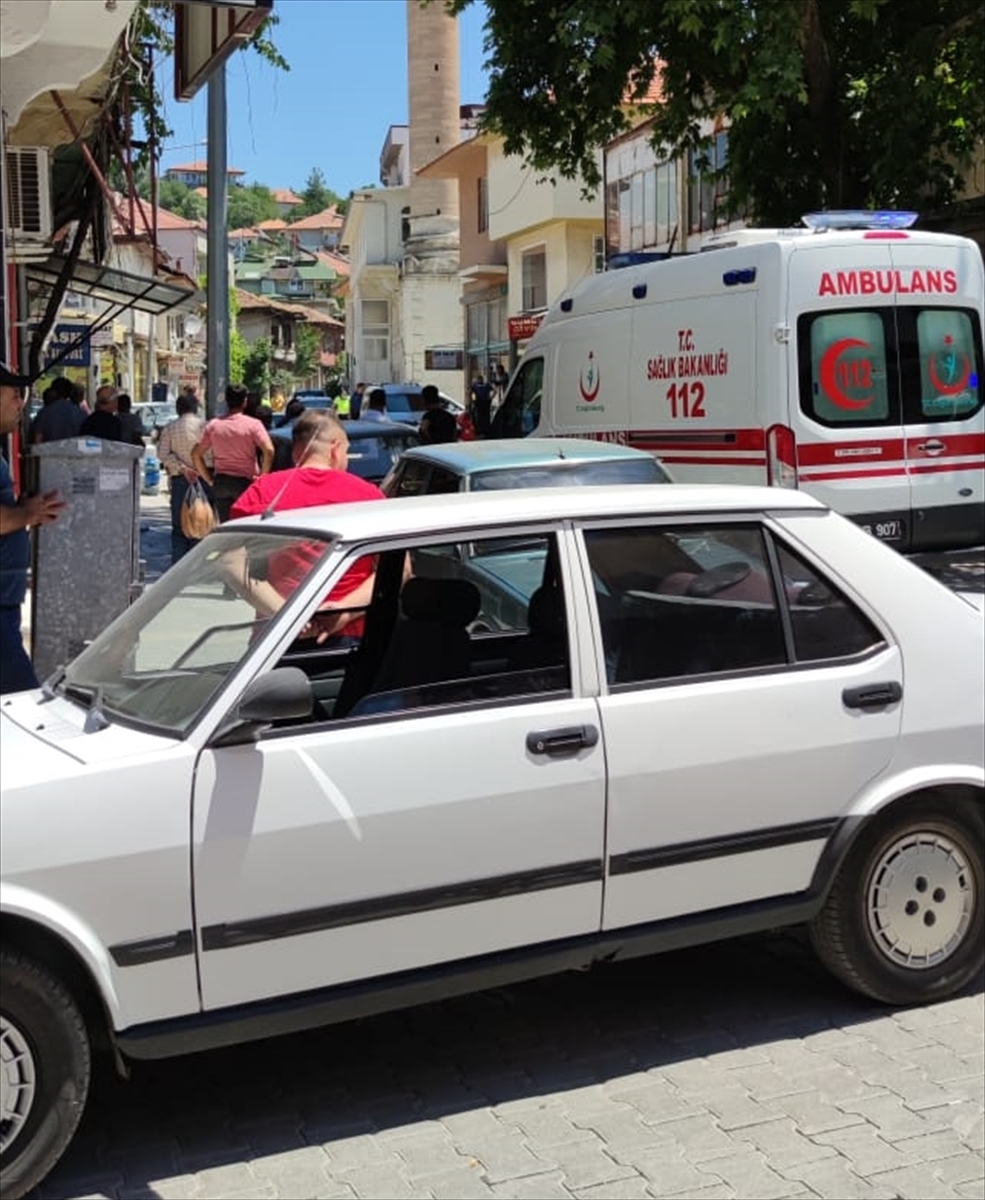 Burdur'da bir iş yerini tüfekle basan saldırgan gözaltına alındı