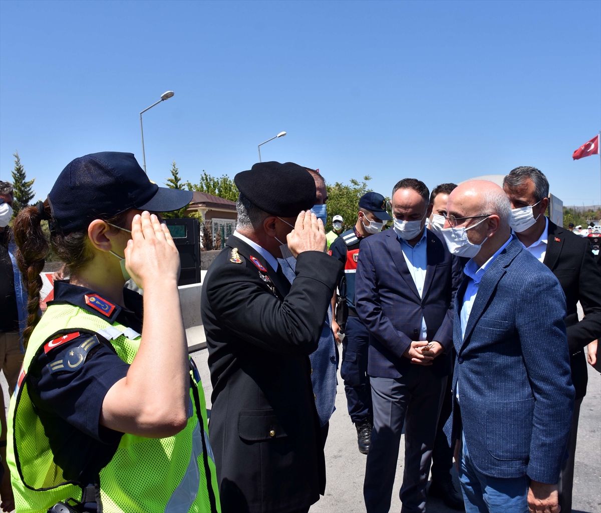 İçişleri Bakan Yardımcısı Erdil, Kırıkkale'de trafik denetimine katıldı: