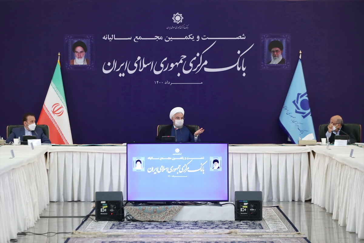 İran Cumhurbaşkanı Ruhani: “Meclis bize engel olmasaydı, geçen yıl sonu itibarıyla yaptırımlar kalkmıştı”
