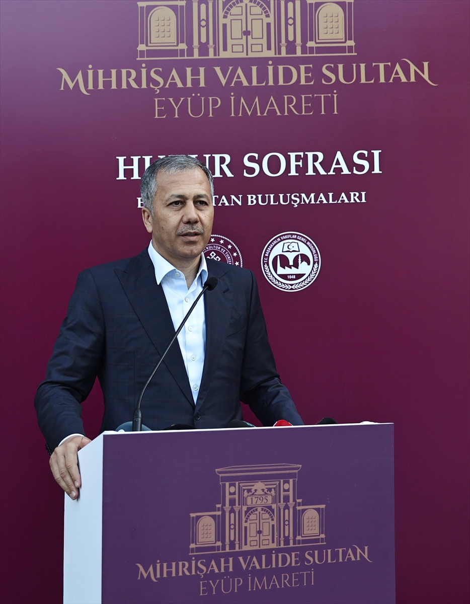 Mihrişah Valide Sultan Eyüp İmareti, “Huzur Sofrası”nda misafirlerini ağırladı