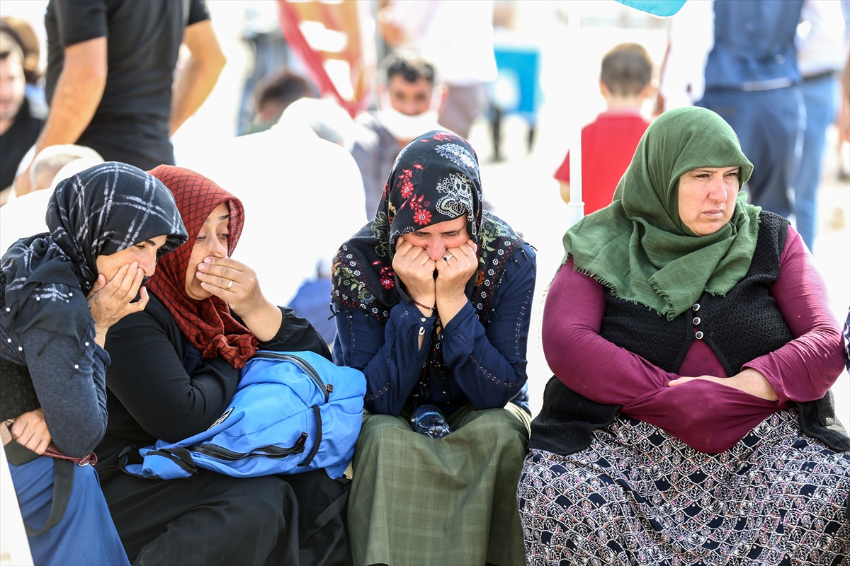 GÜNCELEME – Şile'de denizde kaybolan 5 kişiden biri kurtarıldı, birinin cansız bedenine ulaşıldı