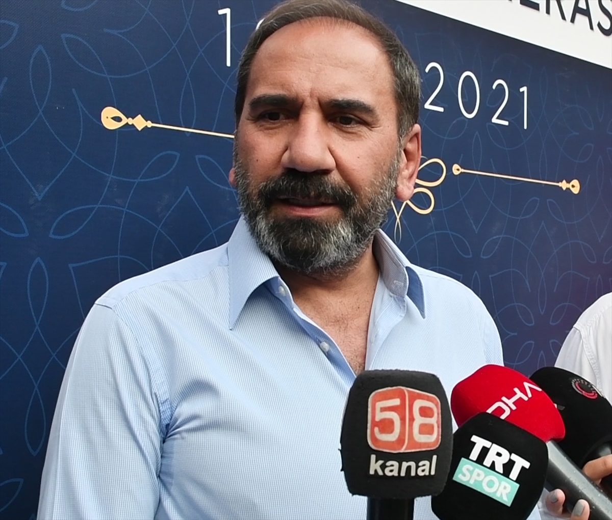 Sivasspor bu sezon yeni transferlerle üç kulvarda da iddialı