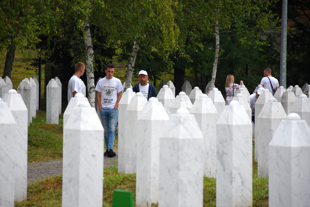 Srebrenitsa soykırımının 19 kurbanı daha bugün toprağa verilecek