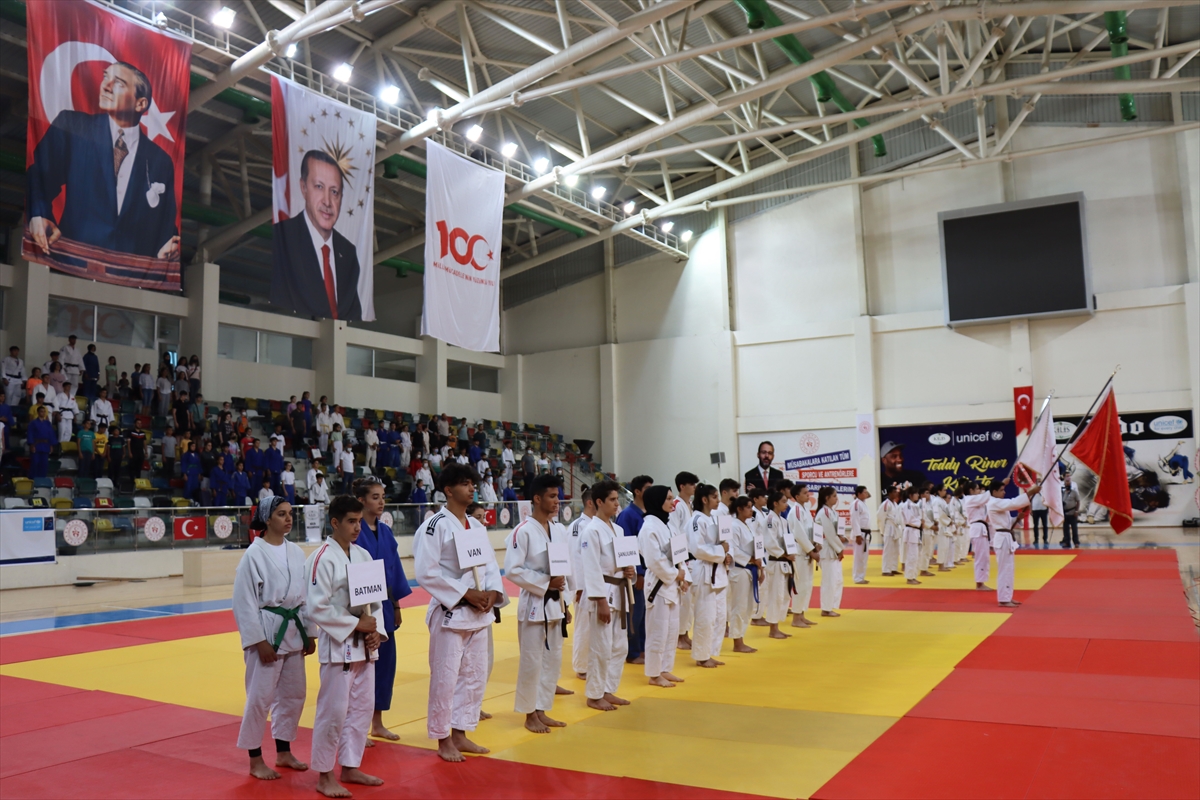 Yaz Spor Festivali İller Arası Yıldızlar Judo Turnuvası Kilis'te başladı