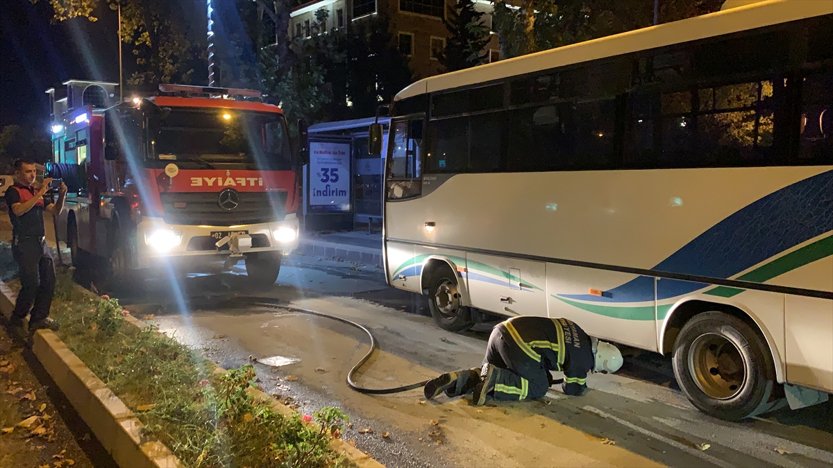 Adıyaman'da halk otobüsünde yangın