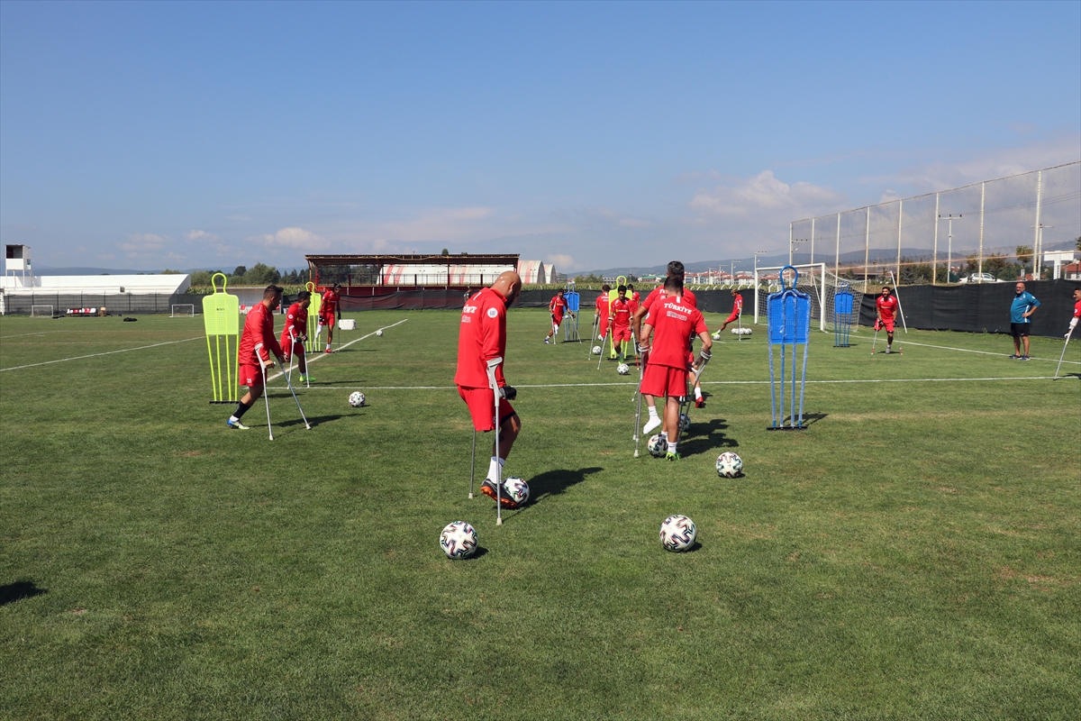 Ampute Milli Futbol Takımı, Avrupa Şampiyonası'nın hazırlıklarına Bolu'da devam ediyor