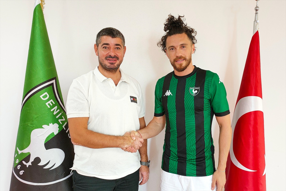 Denizlispor, eski oyuncusu Gökhan Süzen'i transfer etti