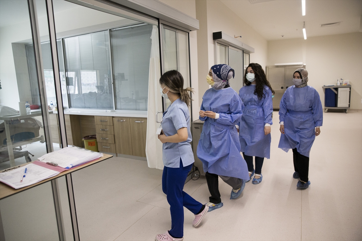 Erzurum’da geçen yıl kurulan Sağlık Bilimleri Üniversitesi Tıp Fakültesi tanıtıldı