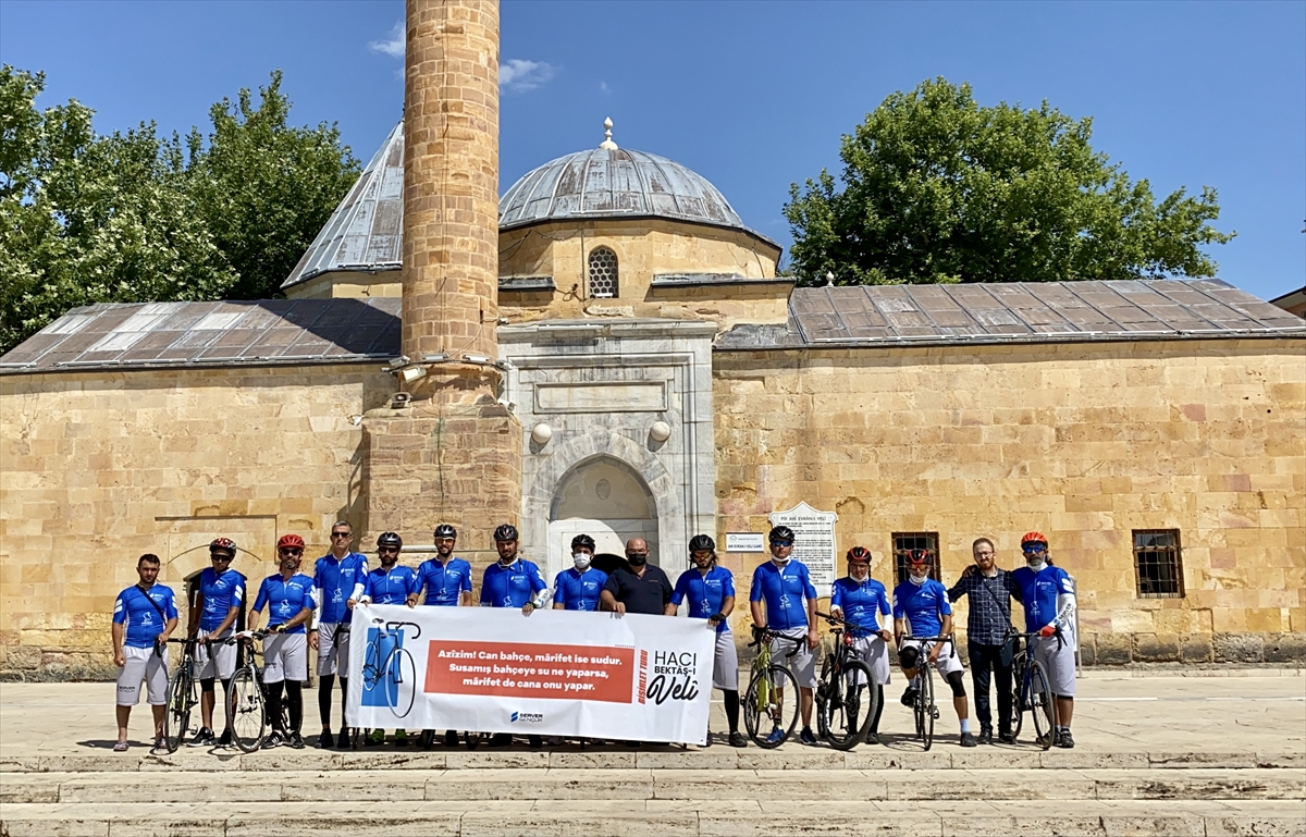 “Eyüp'ten Hacı Bektaş Veli'ye Huzur Yolculuğu”na katılan bisikletçiler, Kırşehir'e ulaştı