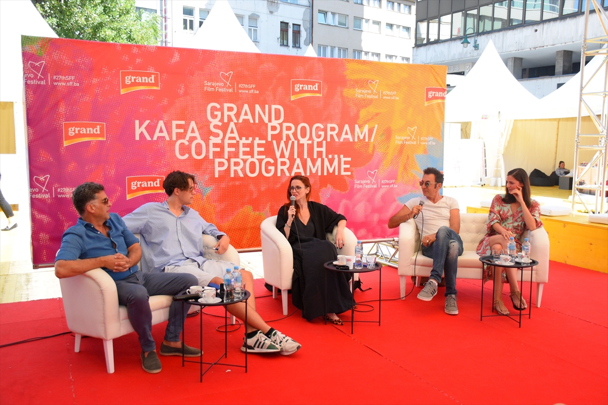 Oscar ödüllü Bosnalı yönetmen Tanovic, “Danis Tanovic ile kahve” etkinliğinde konuştu: