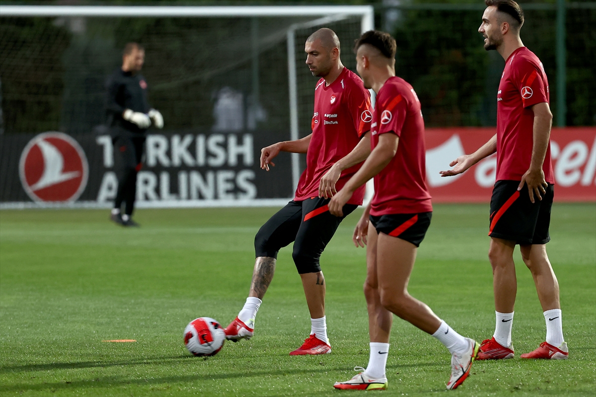 A Milli Futbol Takımı, Karadağ maçına hazır