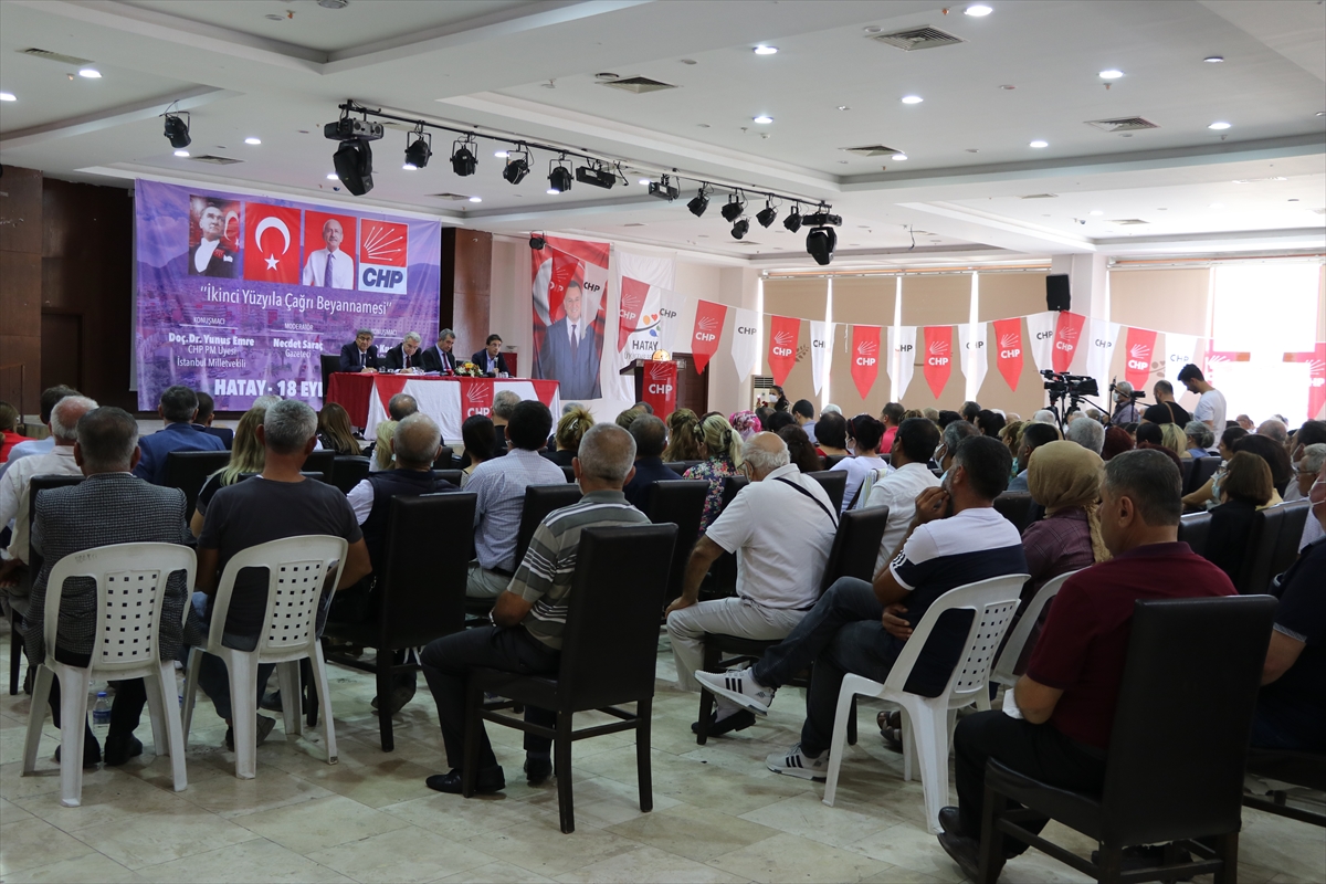 CHP Genel Başkan Yardımcısı Bülent Kuşoğlu, Hatay'da panele katıldı