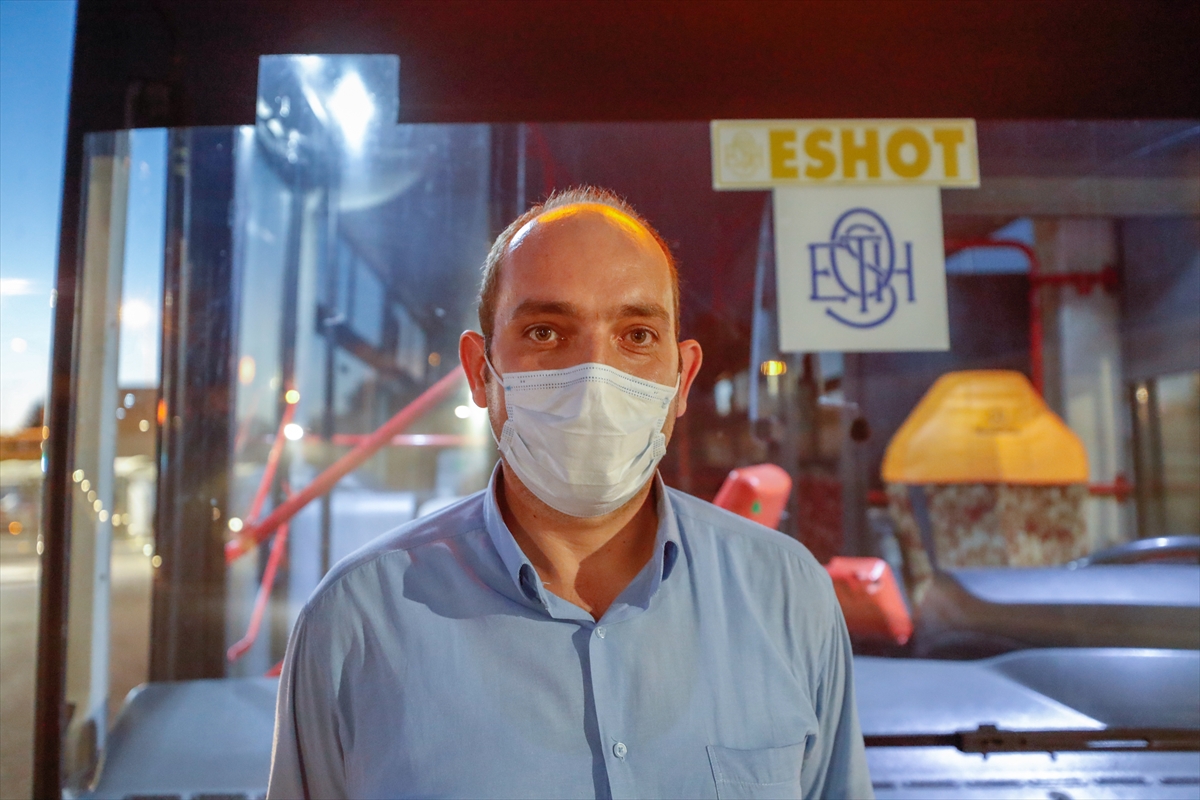 İzmir'de otobüs şoförü pusetten düşen 38 günlük bebeği hastaneye yetiştirdi