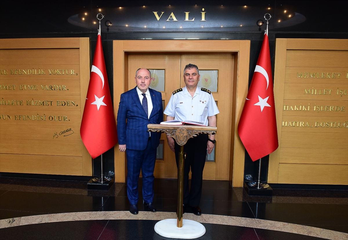 Jandarma Genel Komutan Yardımcısı Orgeneral Çardakçı, Kahramanmaraş Valisi Coşkun'u ziyaret etti
