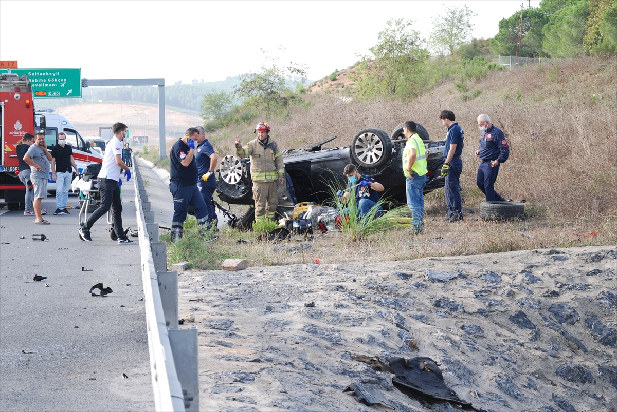 GÜNCELLEME – Kuzey Marmara Otoyolu'ndaki kazada anne ve baba ölürken, iki çocuğu yaralandı