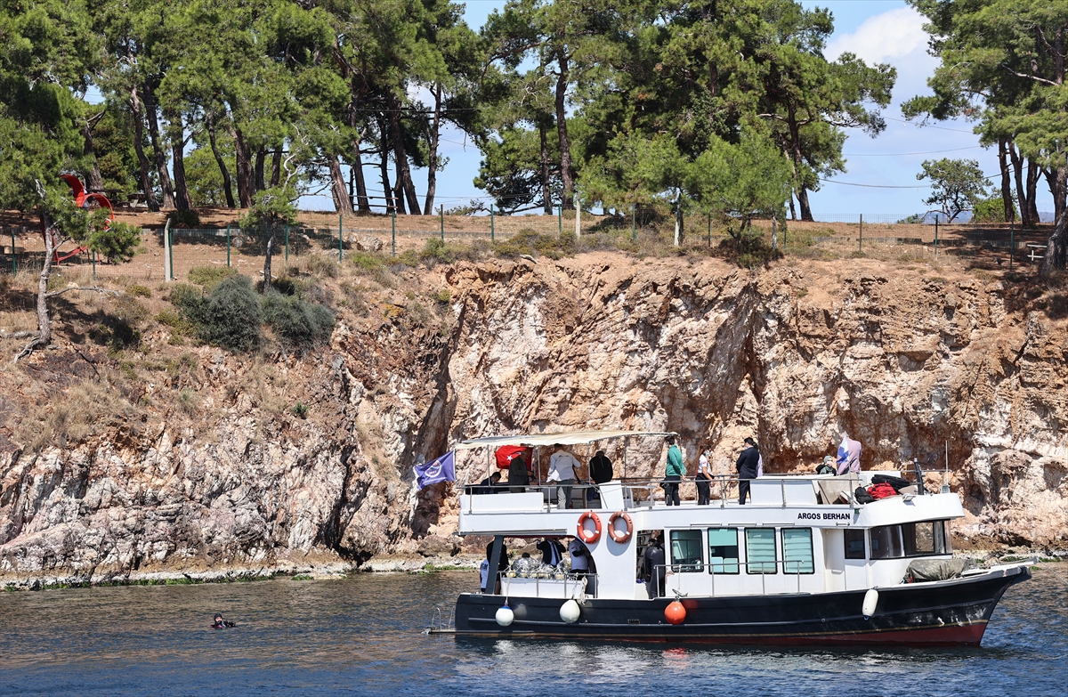 TBMM Müsilaj Sorununu Araştırma Komisyonu üyeleri, Marmara Denizi'nde dalış yaptı