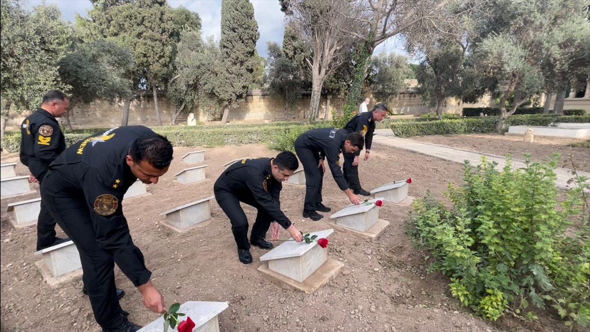 Türk Hava Kuvvetleri akrobasi timi SOLOTÜRK Malta'da