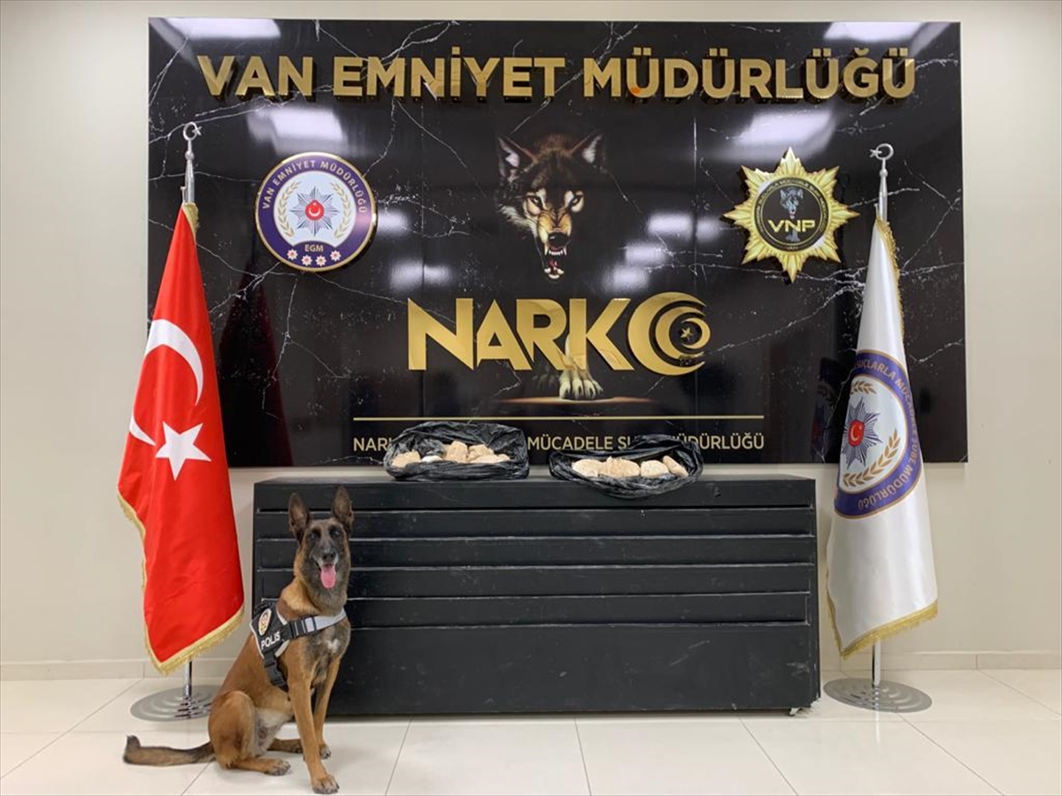 Van'da bir haftada 223 kilo 989 gram uyuşturucu ele geçirildi