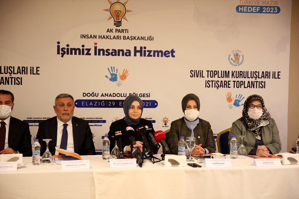 AK Parti'li Usta, Elazığ'da STK temsilcileriyle bir araya geldi: