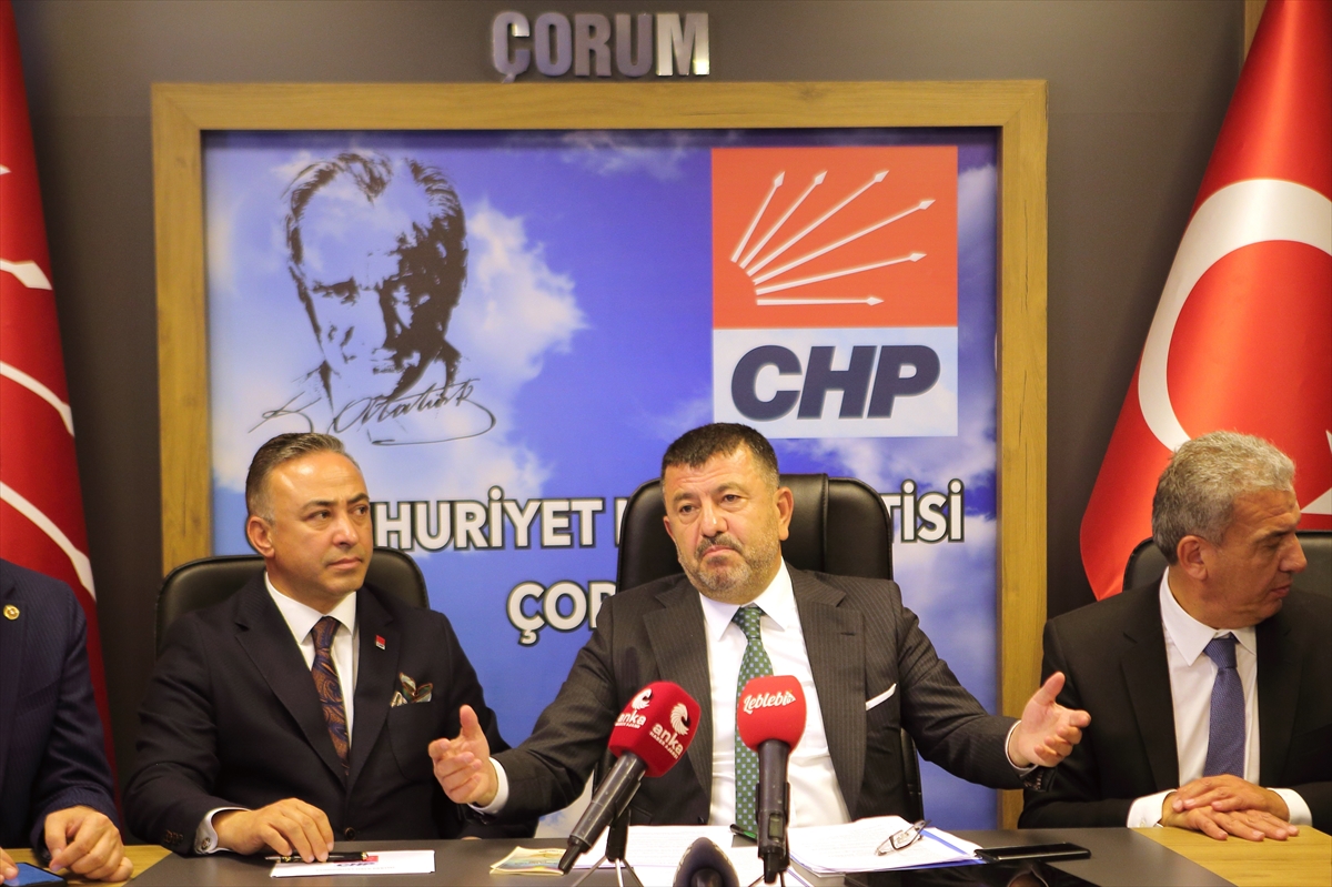 CHP Genel Başkan Yardımcısı Ağbaba, Çorum'da basın toplantısı düzenledi: