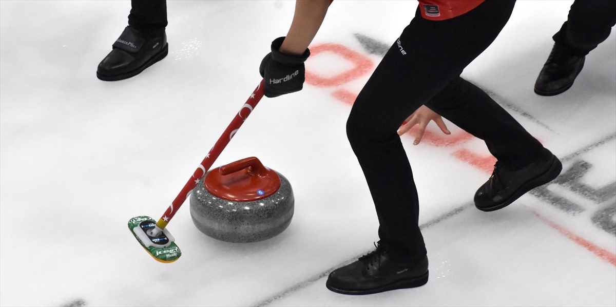 Curling: 2022 Kış Olimpiyat Oyunları ön eleme müsabakaları