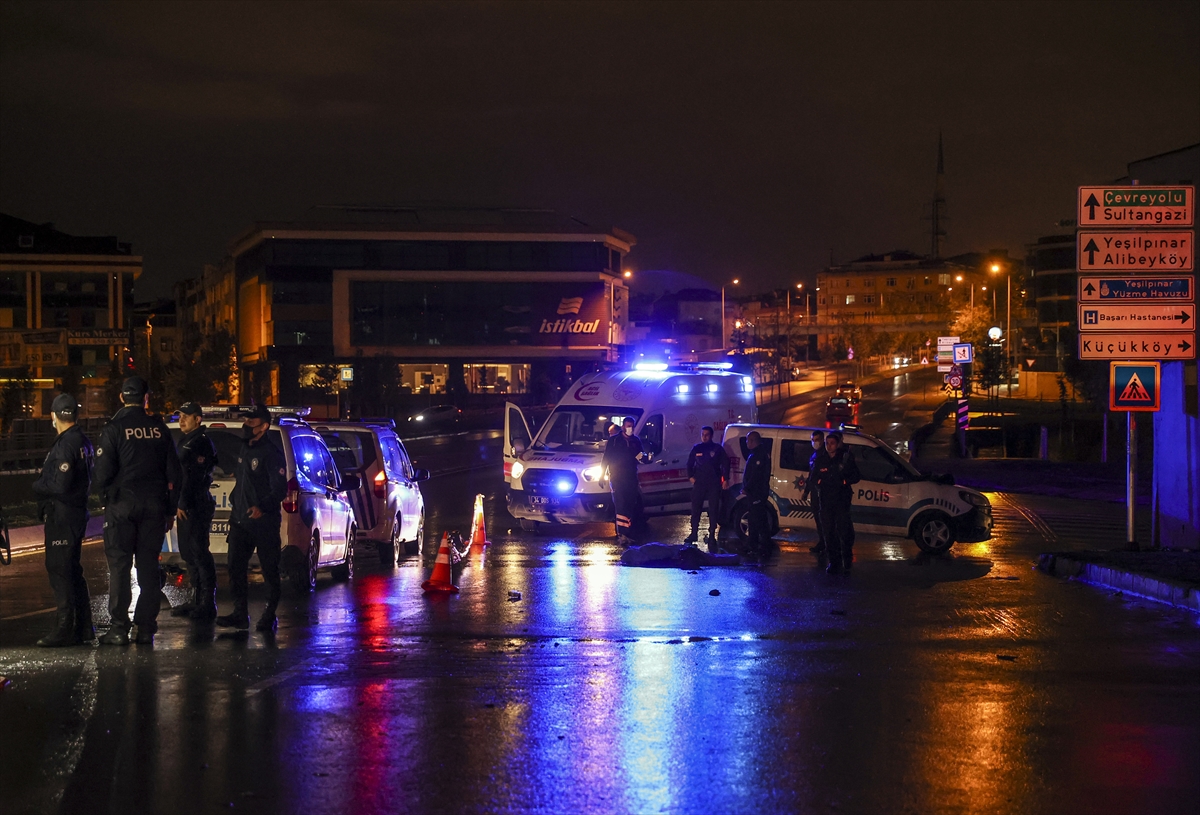 Gaziosmanpaşa'da otomobilin çarptığı 3 yaya yaşamını yitirdi