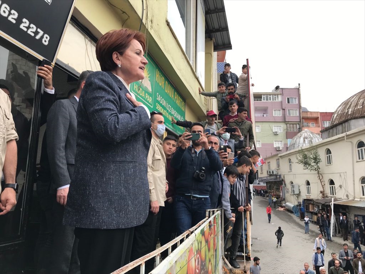 İYİ Parti Genel Başkanı Akşener, Batman'da esnaf ziyaretinde konuştu: