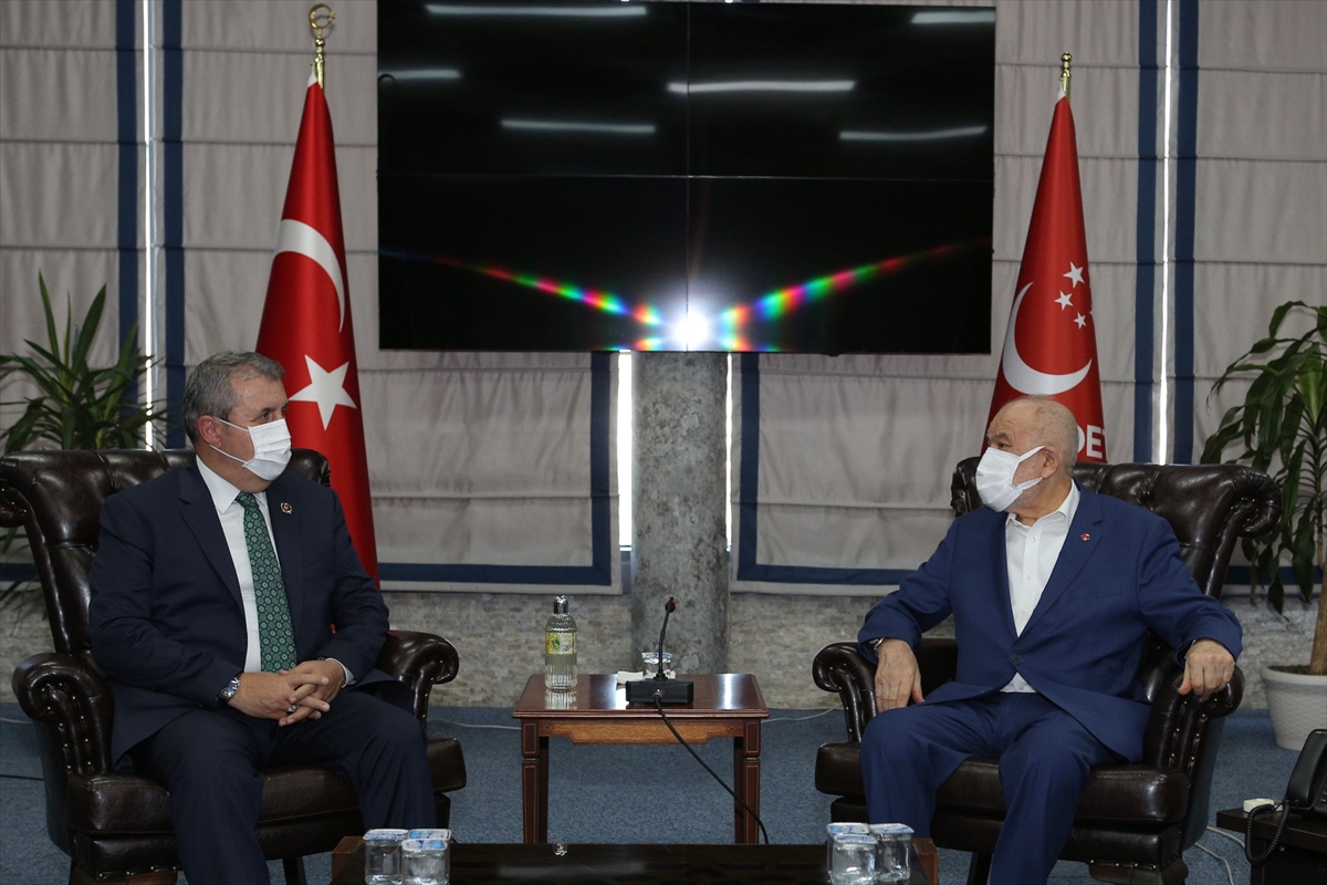 Saadet Partisi YİK Başkanı Asiltürk’ün vefatının ardından partiye taziye ziyaretleri sürüyor
