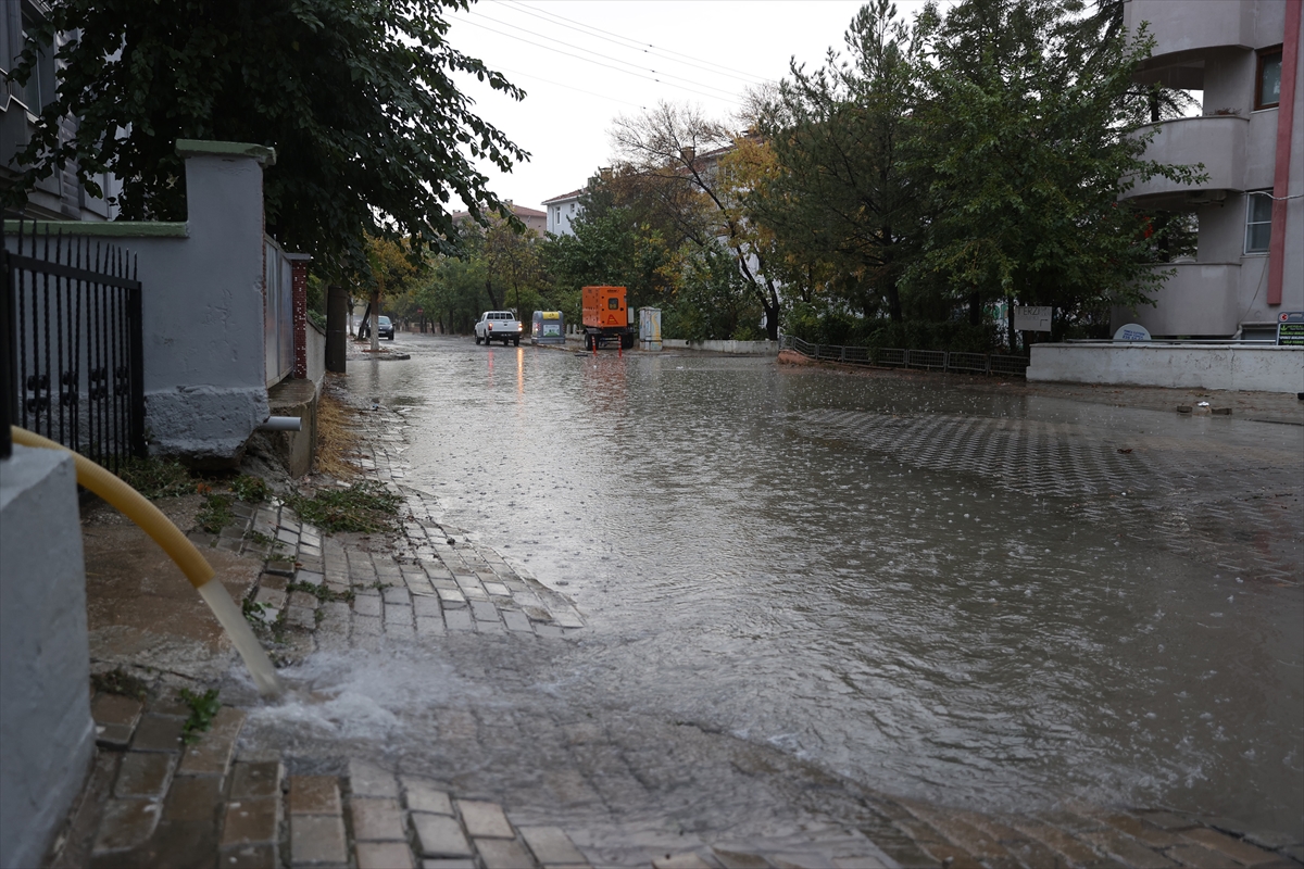 Trakya'da kuvvetli sağanak devam ediyor