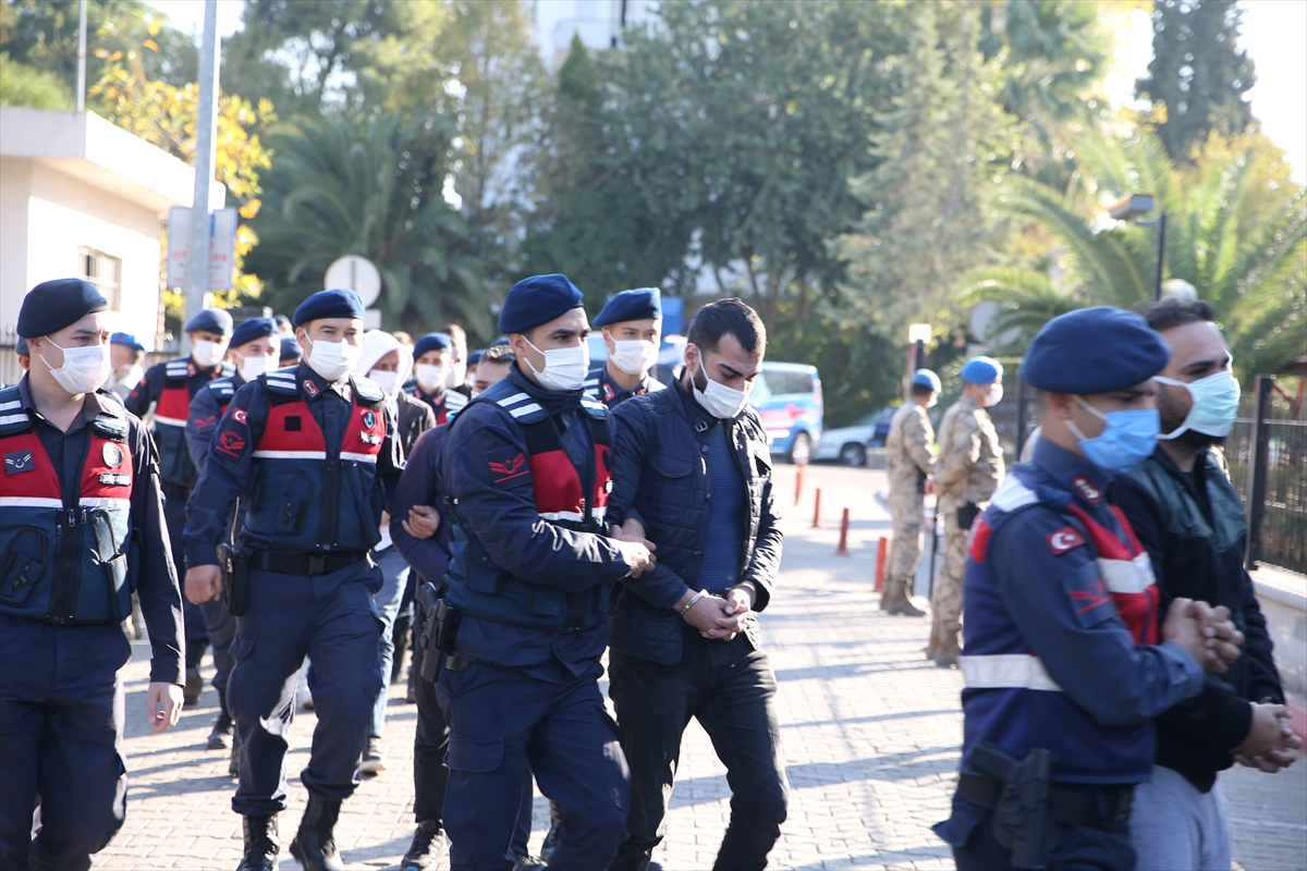 Yasa dışı bahis oynatan suç örgütüne yönelik Aydın merkezli operasyon: 16 gözaltı