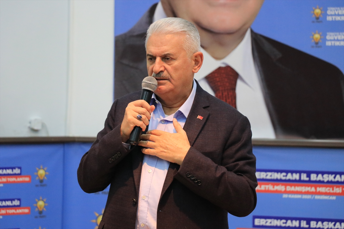 AK Parti Genel Başkanvekili Binali Yıldırım, Erzincan'da partililere hitap etti: