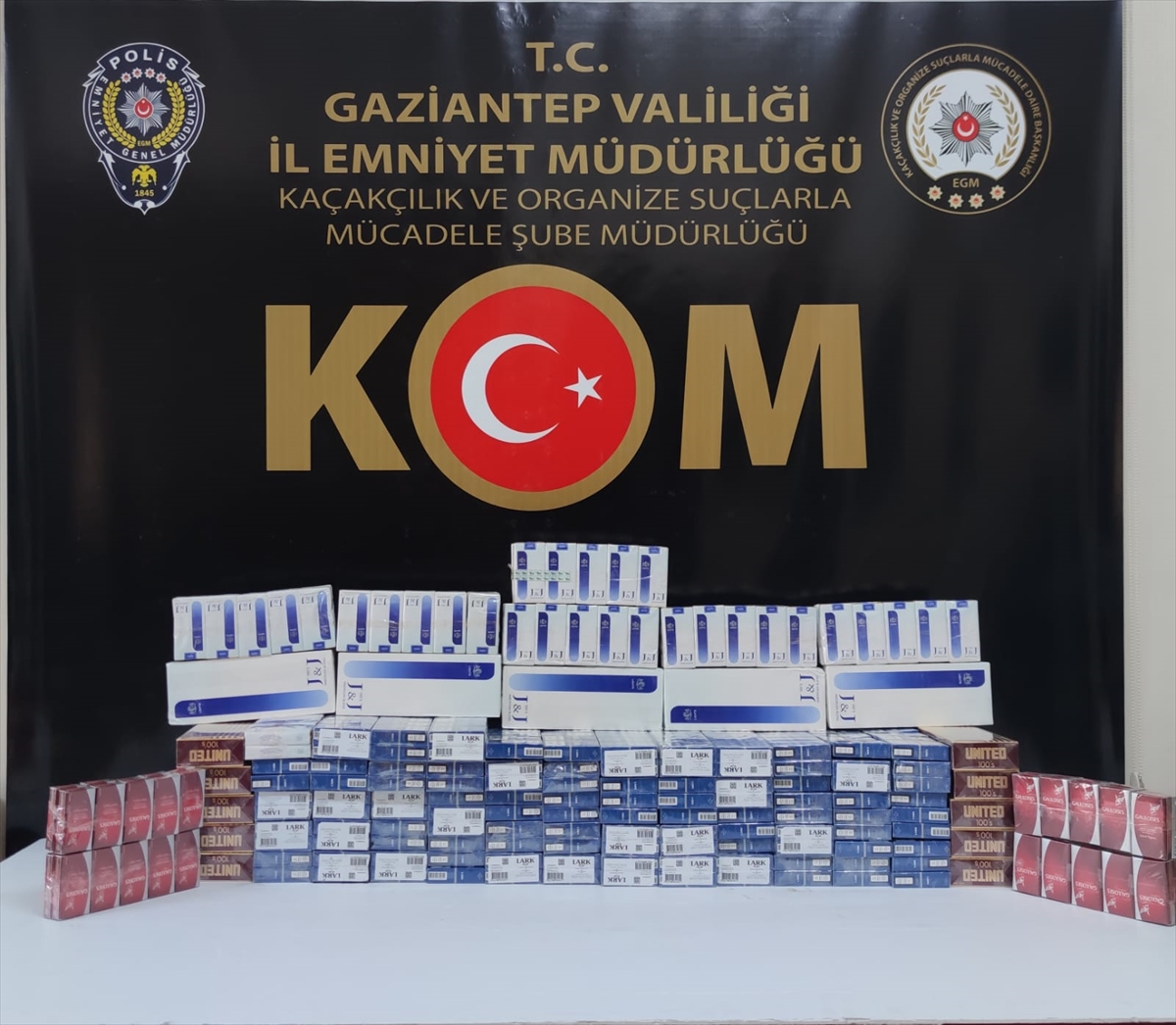 Gaziantep'te gümrük kaçağı 16 bin 850 paket sigara ele geçirildi