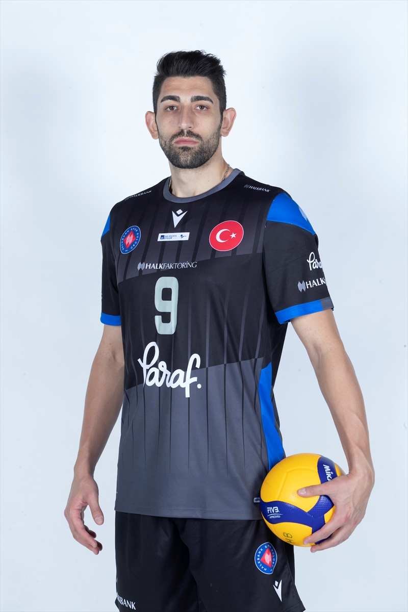 Halkbank Erkek Voleybol Takımı'nın Avrupa heyecanı yarın başlıyor