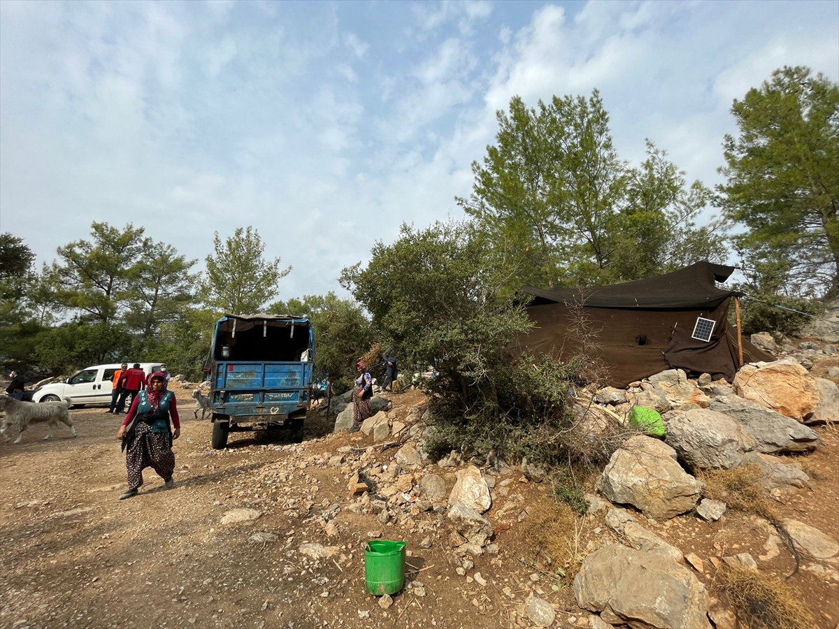 Mersin'in Gülnar ilçesinde, 10 Kasım'da ailesinin kırsal alanda çadır kurduğu sırada kaybolduğu belirtilen 3 yaşındaki Müslüme Yağal'ın cesedi bulundu.