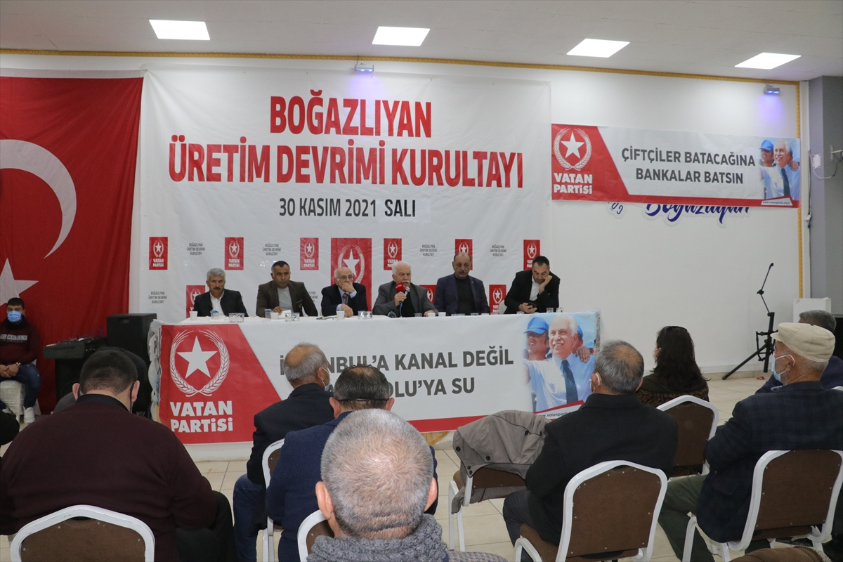 Vatan Partisi Genel Başkanı Perinçek, Yozgat'ta “Üretim Devrimi Kurultayı”na katıldı