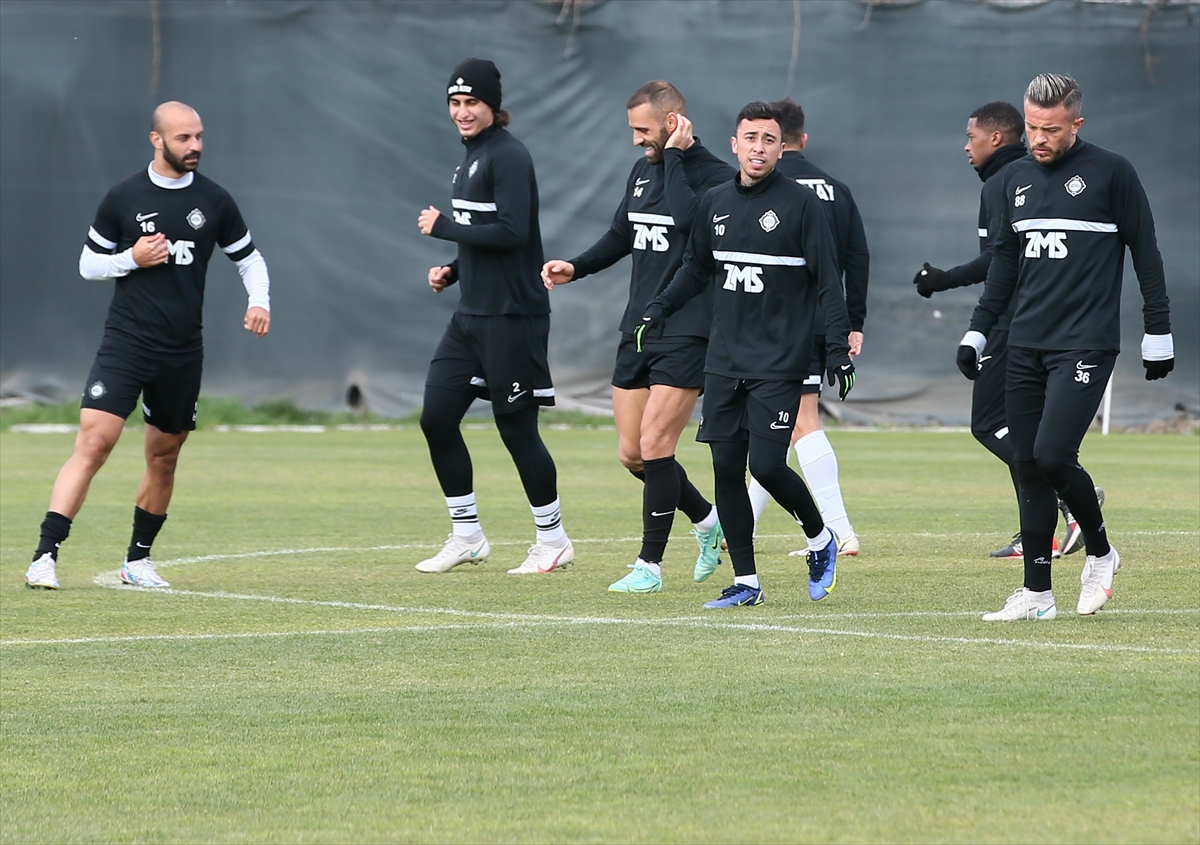 Altay, Türkiye Kupası'ndaki Beşiktaş maçı hazırlıklarını sürdürdü