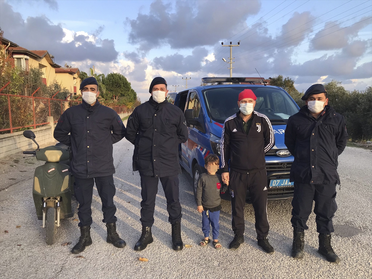 Antalya'da kaybolan 3 yaşındaki çocuğu jandarma ekipleri buldu