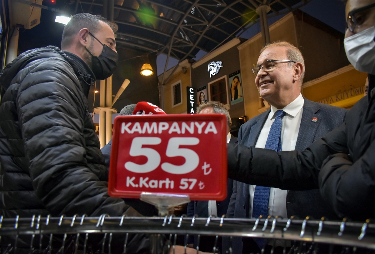 CHP Ekonomi Masası heyeti, Bursa'da bazı meslek odaları ve esnafı ziyaret etti