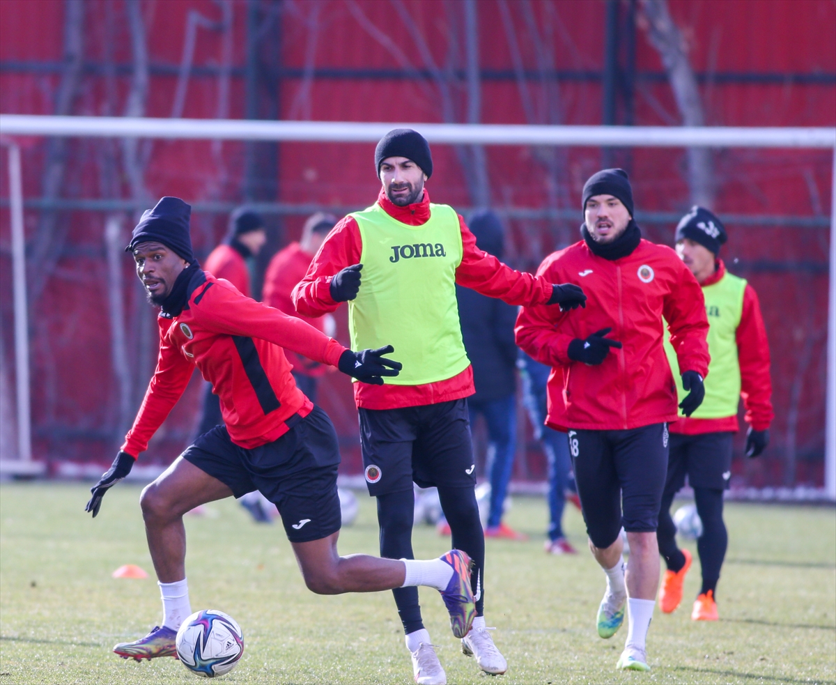 Gençlerbirliği, Ümraniyespor maçının hazırlıklarına başladı