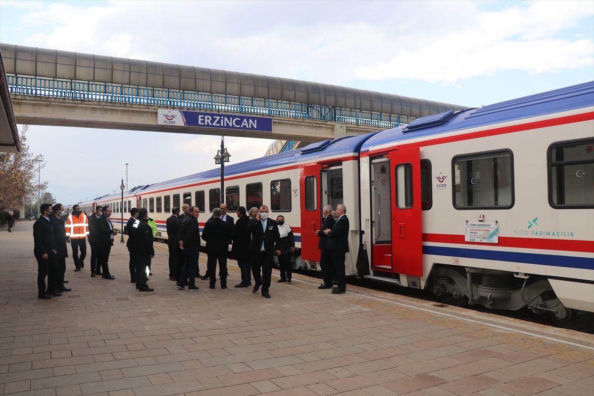 “Turistik Doğu Ekspresi” treni Erzincan'da