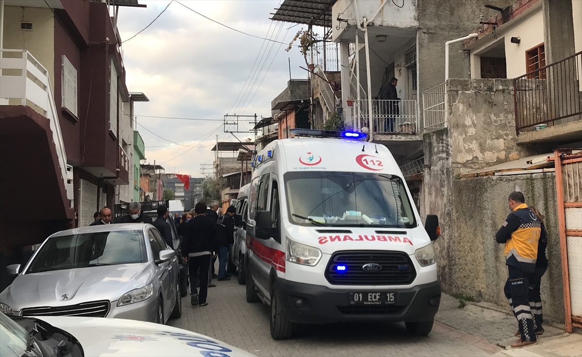 Adana'da karbonmonoksit gazından zehirlenen baba ve 2 çocuğu hayatını kaybetti