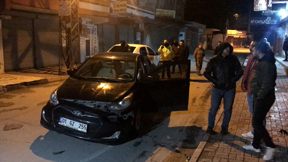 Adana'da polisten kaçan sürücü otomobiliyle kaza yaptı