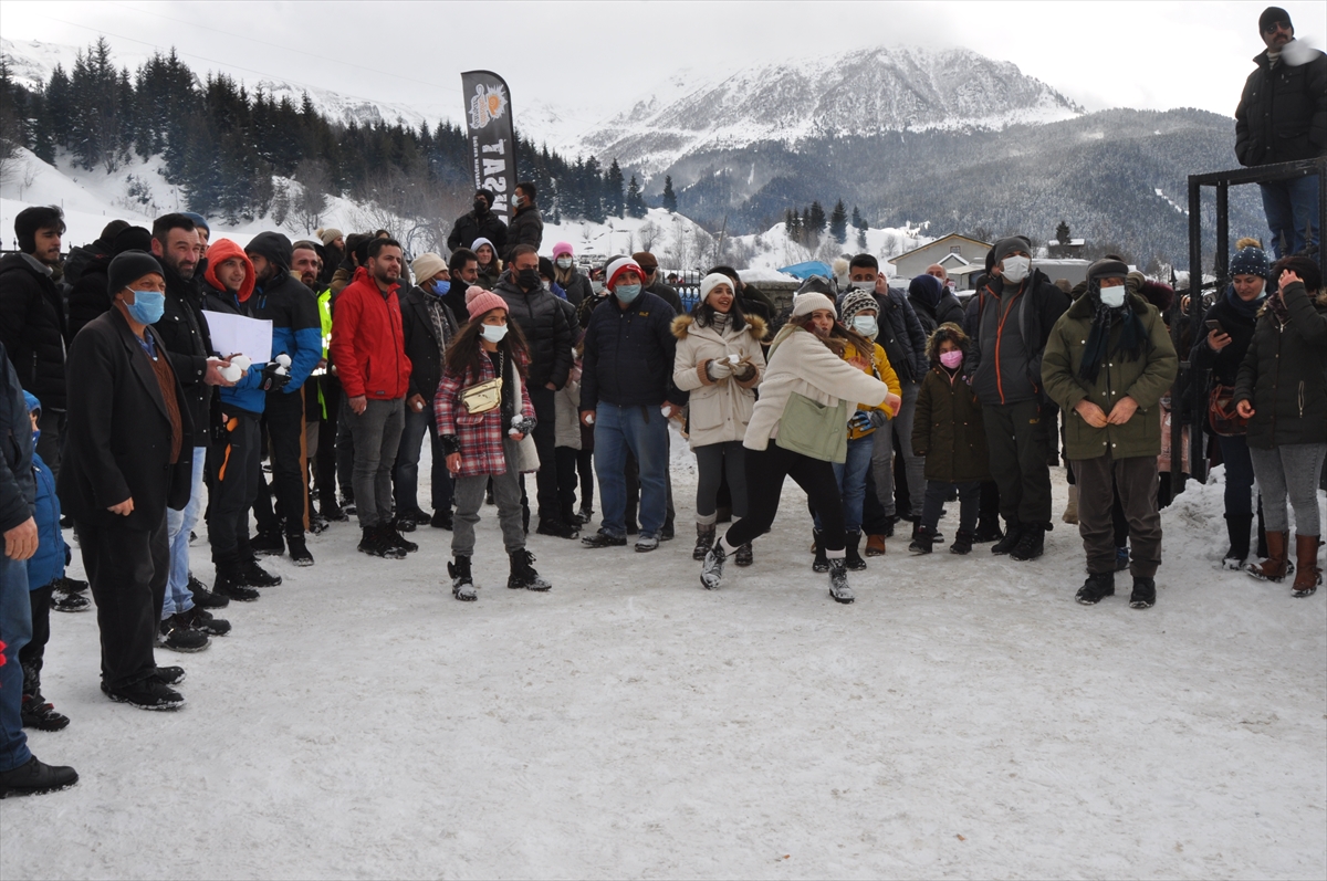 Artvin'de “Şavşat Yavuzköy Kış Şenlikleri” düzenlendi