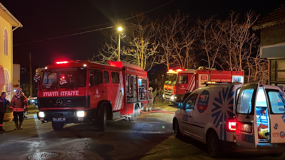 Beykoz'da borudan sızan doğal gazın alev alması paniğe neden oldu