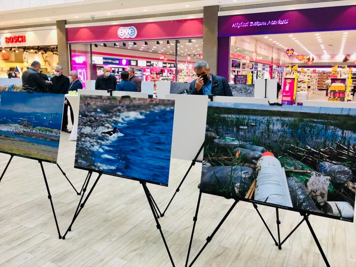 Edirne'de sulak alanlardaki kirlilik tehdidini anlatan fotoğraf sergisi açıldı