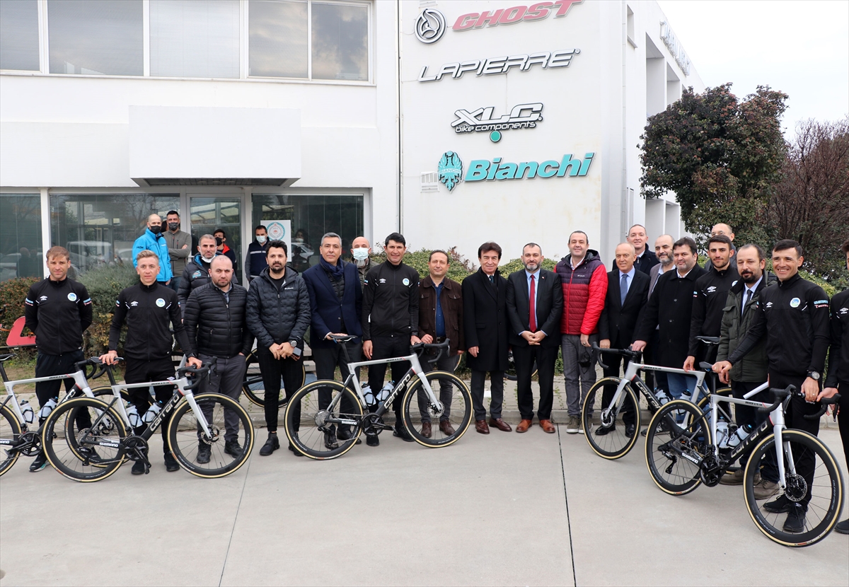 Sakarya BB Pro Cycling Team, sponsorluklarla güç kazandı